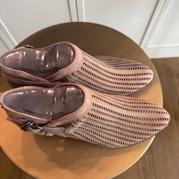 NEW Vince Camuto 'Campina' Bootie boot shoes size 9 39 Nordstrom - Picture 6 of 7